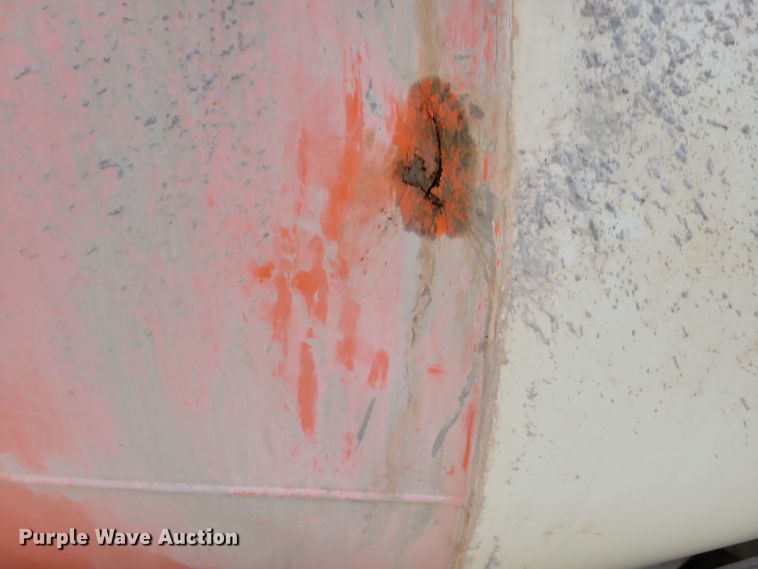 image for item OH9463 2012 Freightliner 114SD ready mix truck