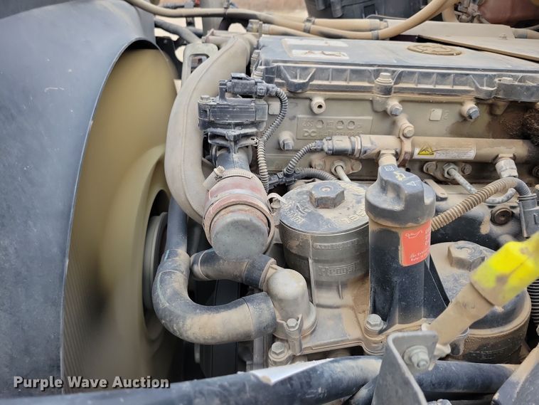 image for item OH9463 2012 Freightliner 114SD ready mix truck