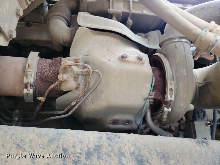 image for item OH9463 2012 Freightliner 114SD ready mix truck