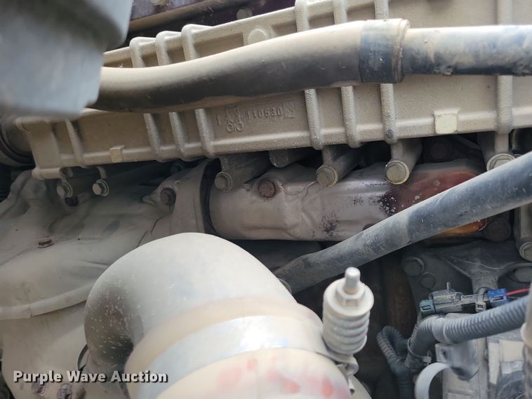 image for item OH9463 2012 Freightliner 114SD ready mix truck