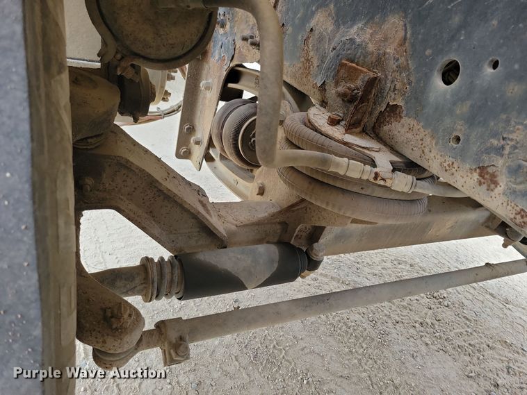 image for item OH9463 2012 Freightliner 114SD ready mix truck