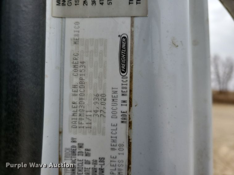 image for item OH9463 2012 Freightliner 114SD ready mix truck