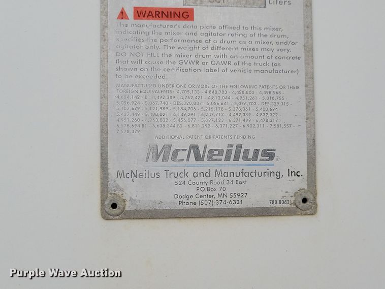 image for item OH9465 2004 International 5500i ready mix truck