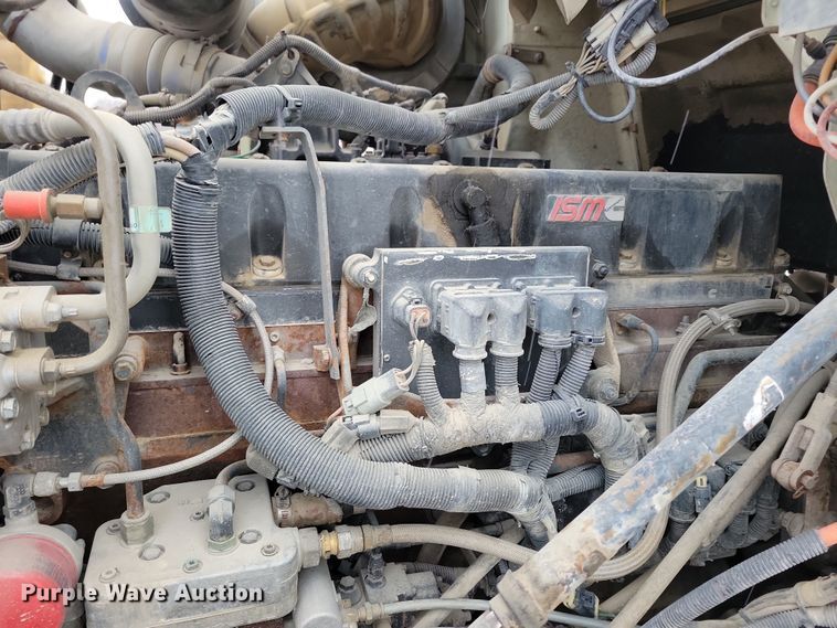 image for item OH9465 2004 International 5500i ready mix truck