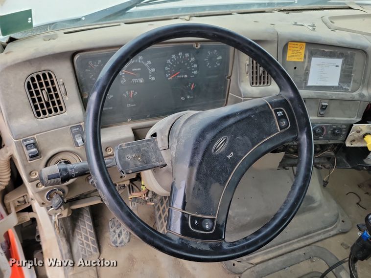 image for item OH9466 2002 Sterling L9500  ready mix truck