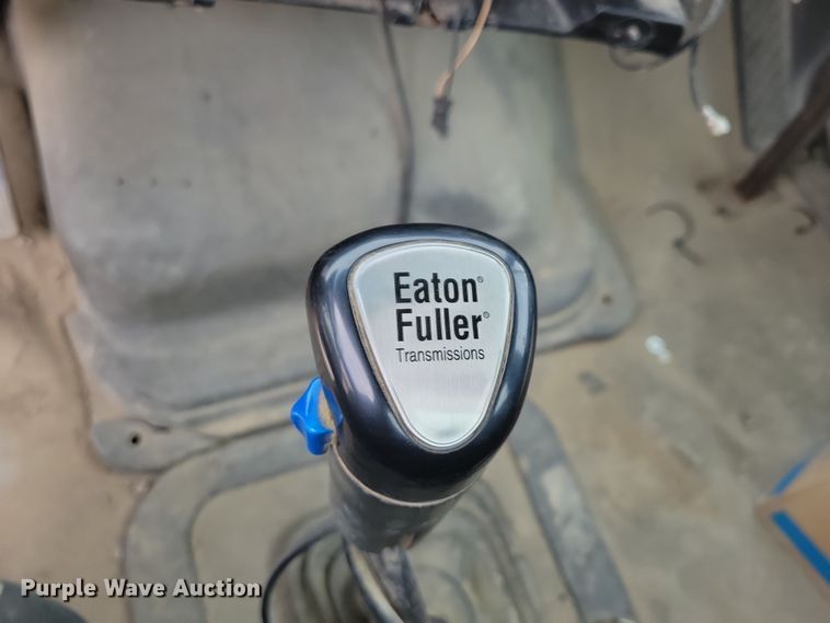 image for item OH9466 2002 Sterling L9500  ready mix truck