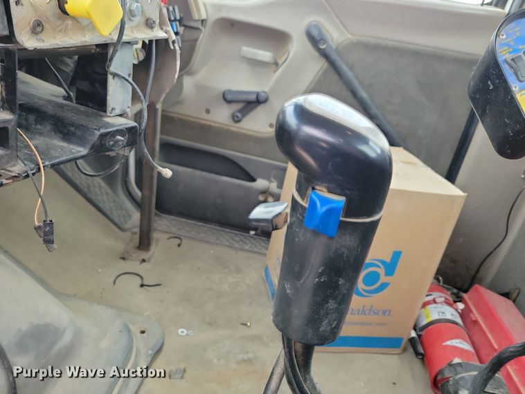 image for item OH9466 2002 Sterling L9500  ready mix truck