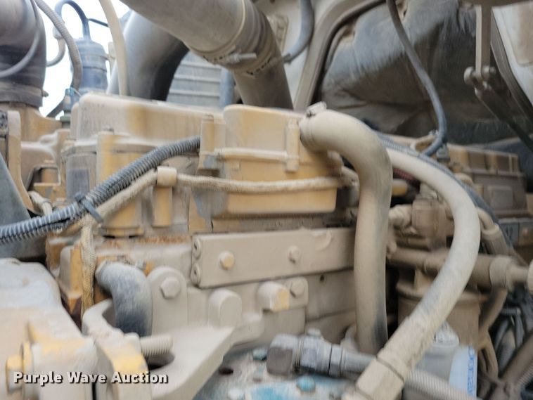 image for item OH9466 2002 Sterling L9500  ready mix truck