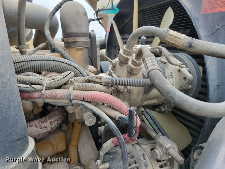 image for item OH9466 2002 Sterling L9500  ready mix truck