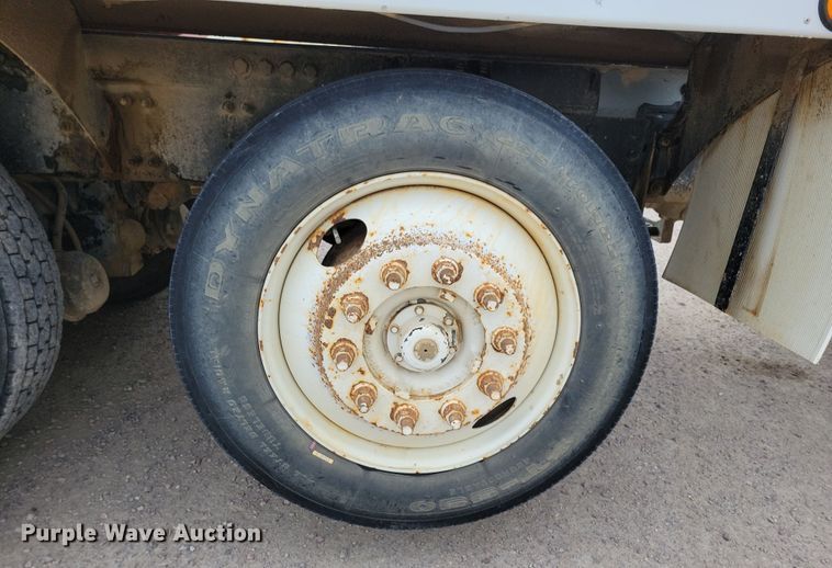 image for item OH9466 2002 Sterling L9500  ready mix truck