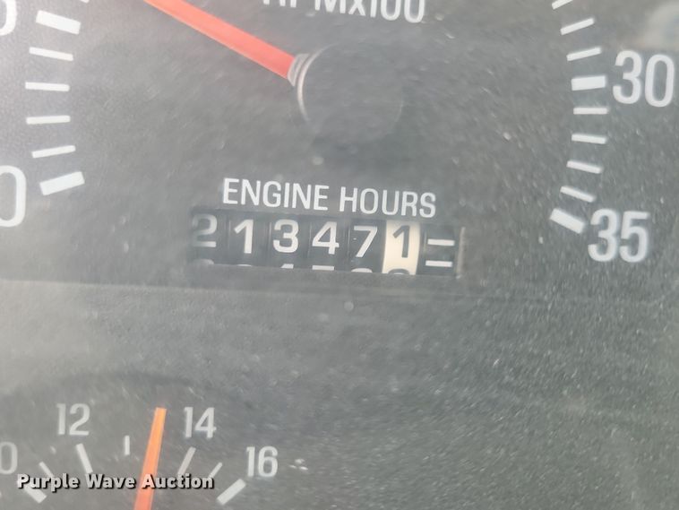 image for item OH9466 2002 Sterling L9500  ready mix truck