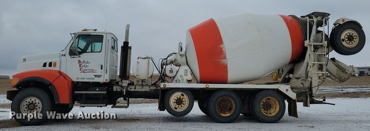 image for item OH9467 2007 Sterling LT9500 ready mix truck