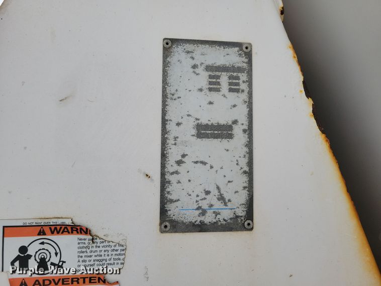 image for item OH9467 2007 Sterling LT9500 ready mix truck