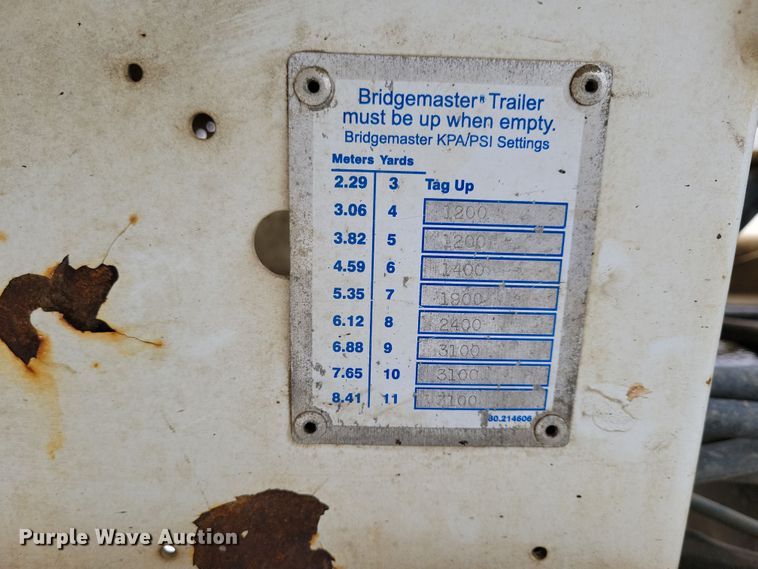 image for item OH9467 2007 Sterling LT9500 ready mix truck