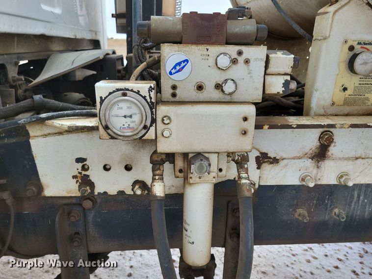 image for item OH9467 2007 Sterling LT9500 ready mix truck