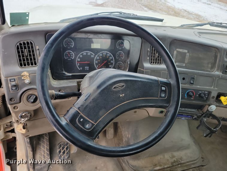 image for item OH9467 2007 Sterling LT9500 ready mix truck