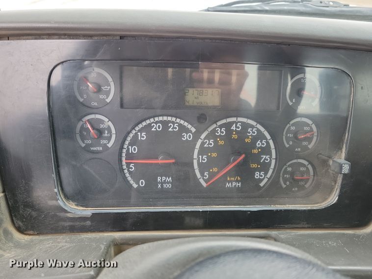 image for item OH9467 2007 Sterling LT9500 ready mix truck