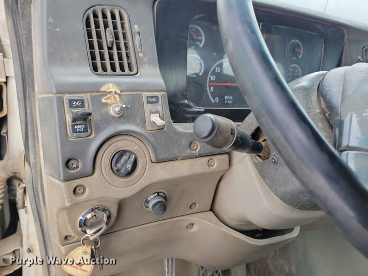 image for item OH9467 2007 Sterling LT9500 ready mix truck