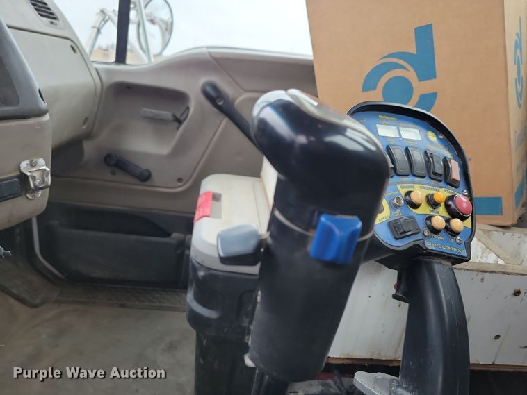 image for item OH9467 2007 Sterling LT9500 ready mix truck