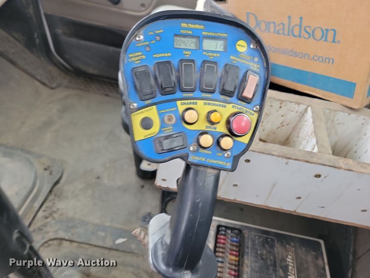 image for item OH9467 2007 Sterling LT9500 ready mix truck