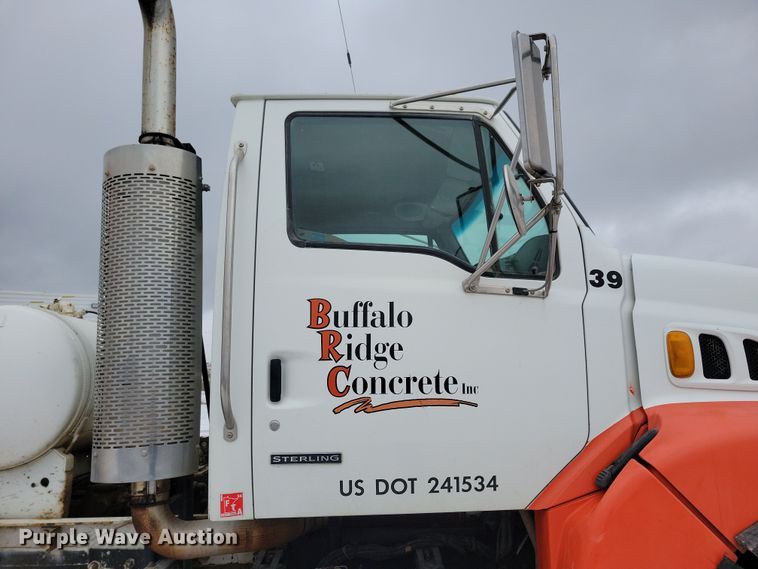 image for item OH9467 2007 Sterling LT9500 ready mix truck