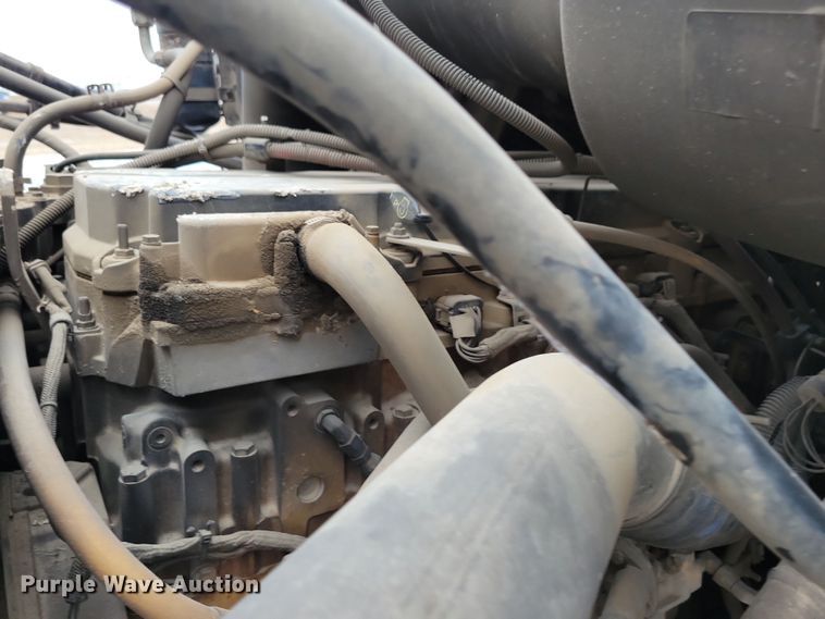 image for item OH9467 2007 Sterling LT9500 ready mix truck