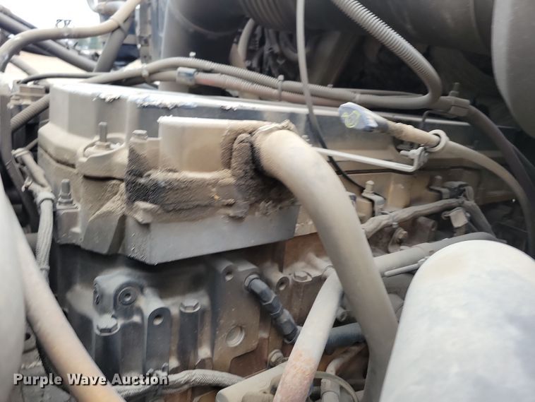 image for item OH9467 2007 Sterling LT9500 ready mix truck