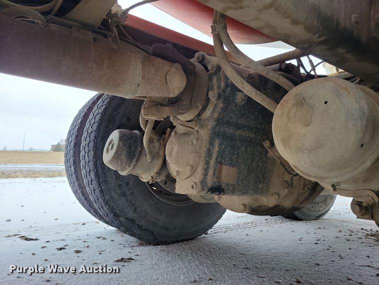 image for item OH9467 2007 Sterling LT9500 ready mix truck