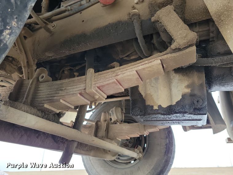 image for item OH9467 2007 Sterling LT9500 ready mix truck