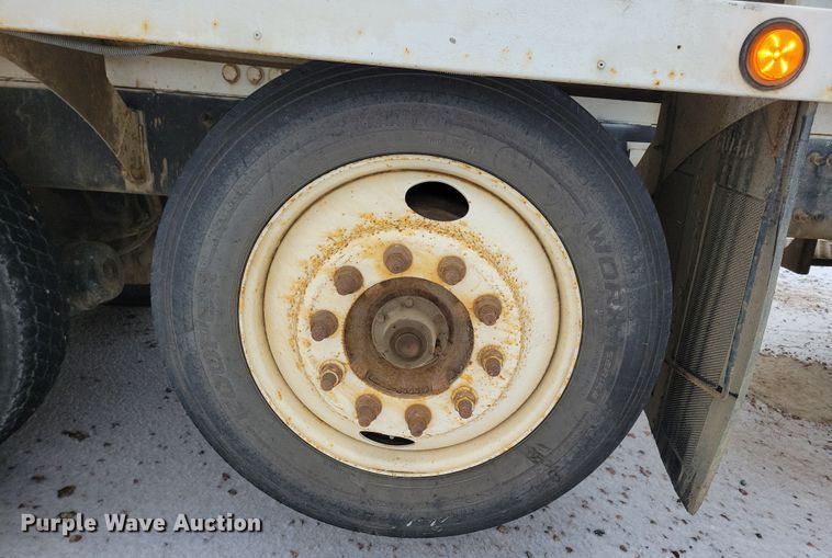 image for item OH9467 2007 Sterling LT9500 ready mix truck