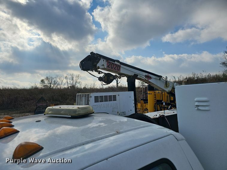 image for item OJ9139 2008 Ford F550 Super Duty utility / service truck