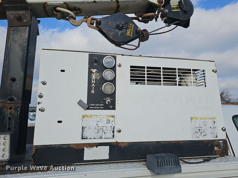 image for item OJ9139 2008 Ford F550 Super Duty utility / service truck