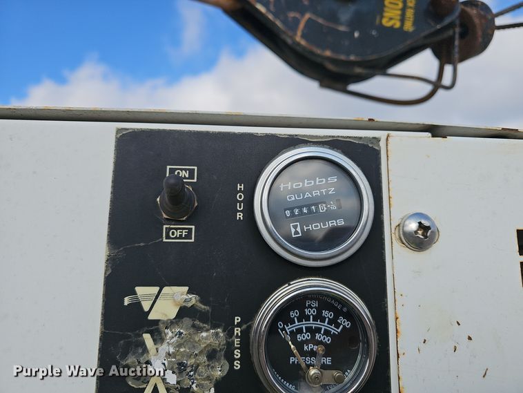 image for item OJ9139 2008 Ford F550 Super Duty utility / service truck