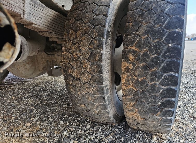 image for item OJ9139 2008 Ford F550 Super Duty utility / service truck