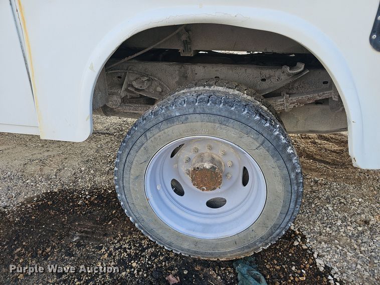 image for item OJ9139 2008 Ford F550 Super Duty utility / service truck