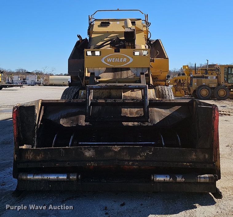 image for item OJ9141 Weiler E2850 remixing transfer vehicle 