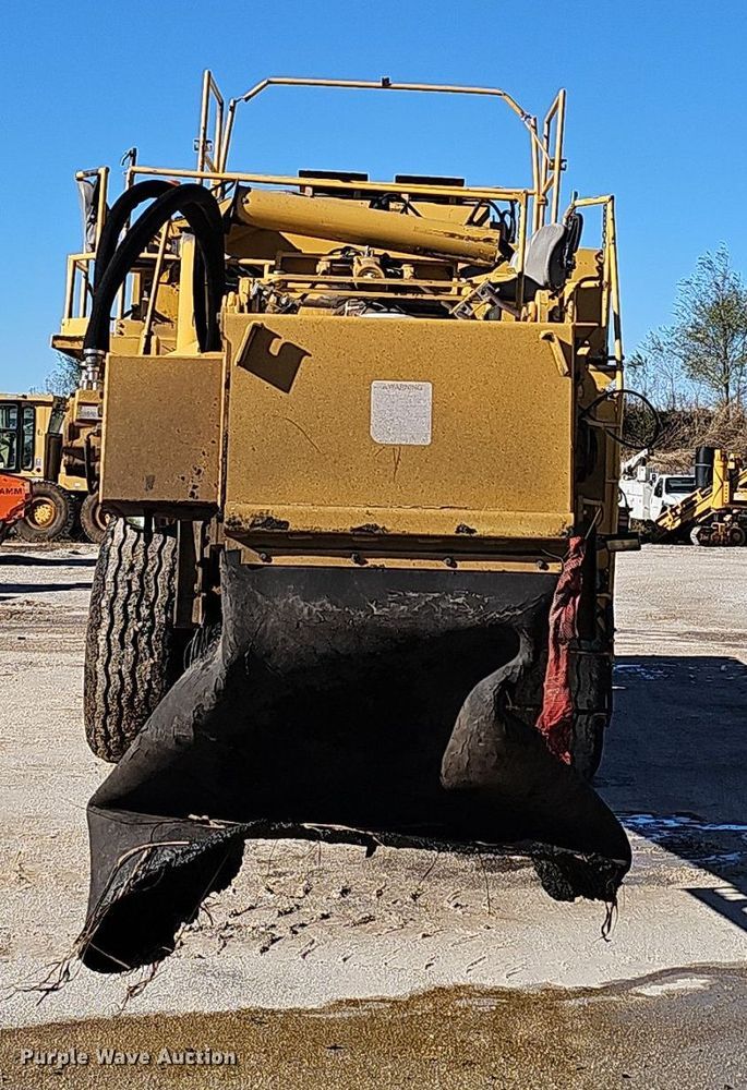 image for item OJ9141 Weiler E2850 remixing transfer vehicle 