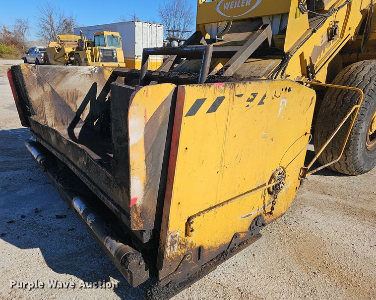 image for item OJ9141 Weiler E2850 remixing transfer vehicle 