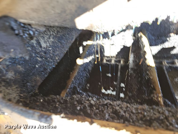 image for item OJ9141 Weiler E2850 remixing transfer vehicle 