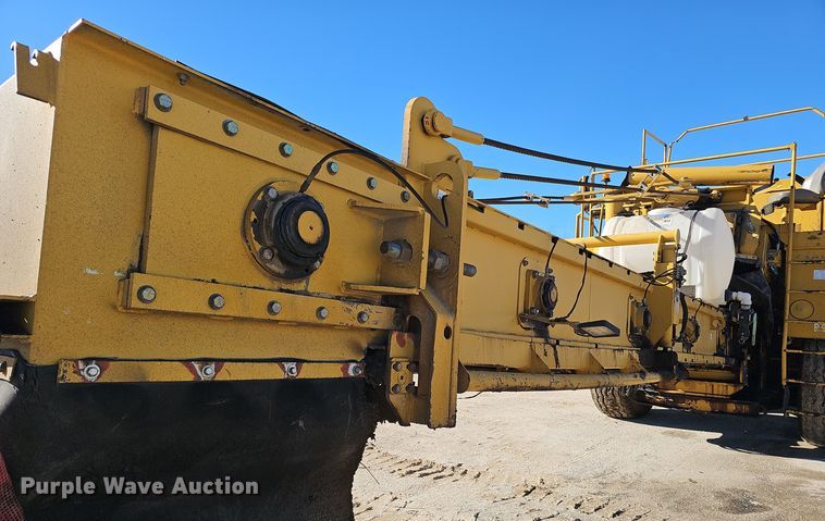 image for item OJ9141 Weiler E2850 remixing transfer vehicle 