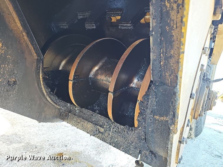 image for item OJ9141 Weiler E2850 remixing transfer vehicle 