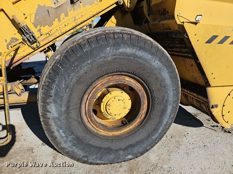 image for item OJ9141 Weiler E2850 remixing transfer vehicle 