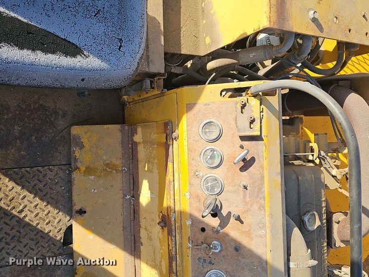 image for item OJ9168 Hyster double drum vibratory roller