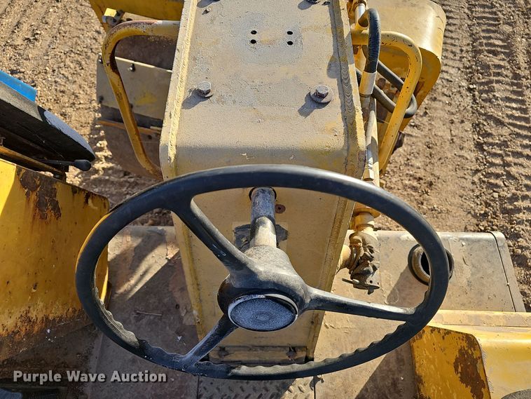 image for item OJ9168 Hyster double drum vibratory roller