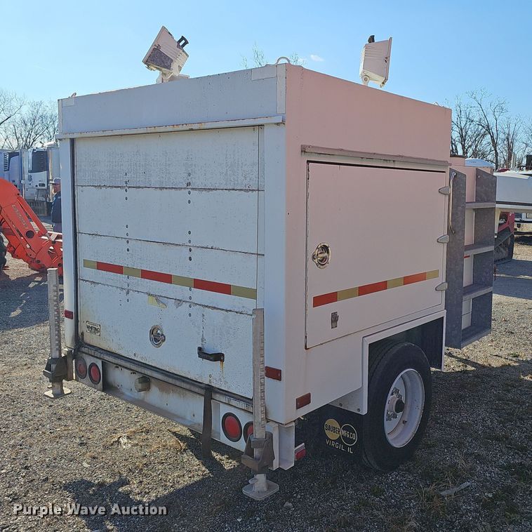 image for item OJ9215 Sauber Trailer 1594 Oil filtration trailer