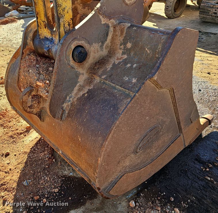 image for item OJ9226 Kobelco SK230SRLC-3 excavator