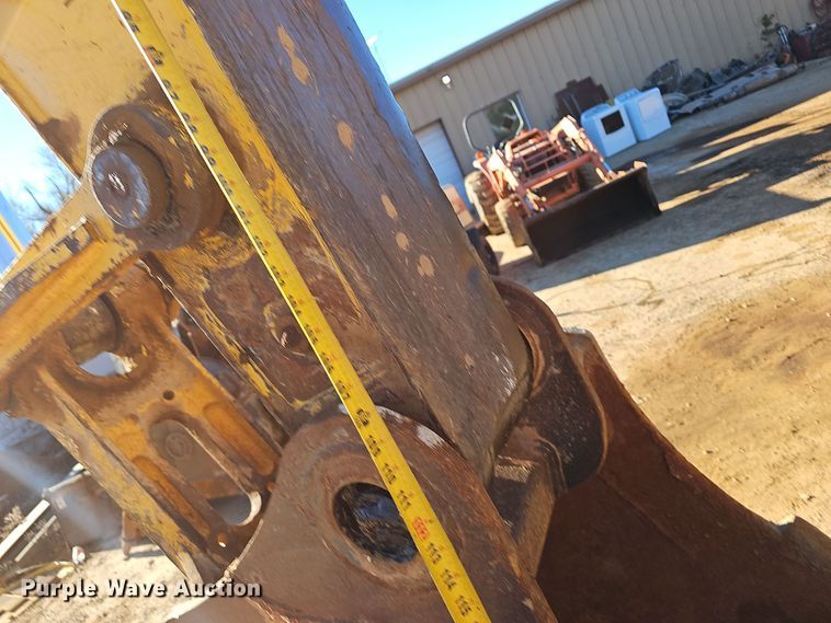 image for item OJ9226 Kobelco SK230SRLC-3 excavator