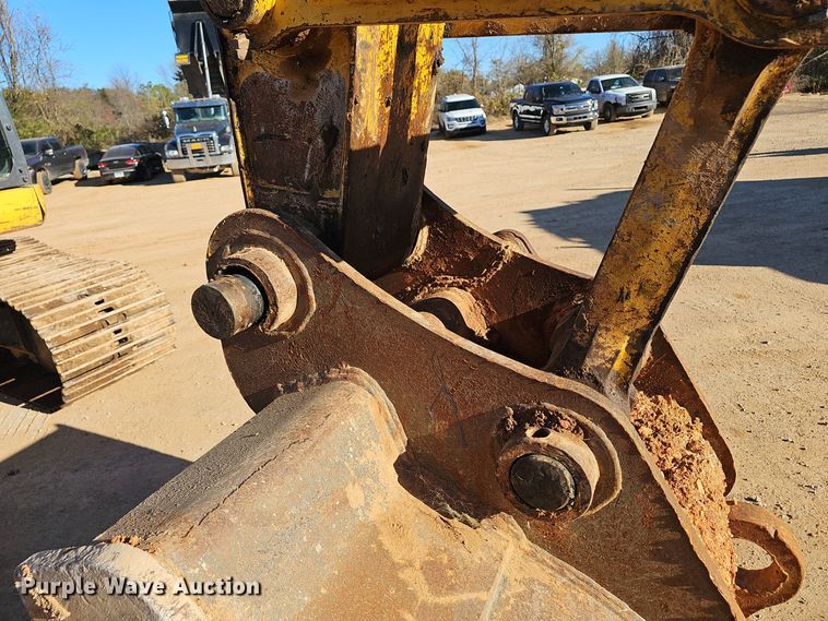 image for item OJ9226 Kobelco SK230SRLC-3 excavator