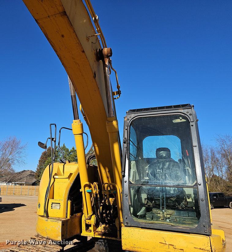 image for item OJ9226 Kobelco SK230SRLC-3 excavator