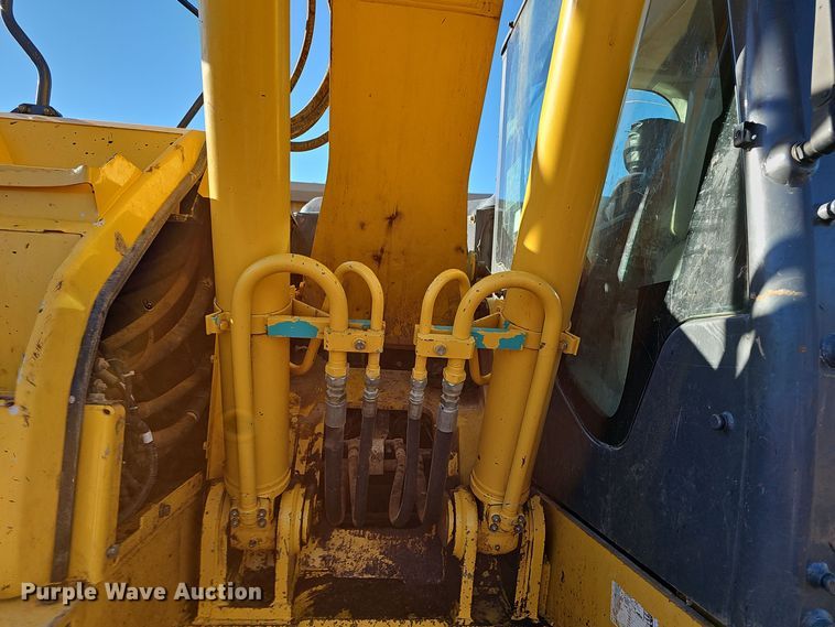 image for item OJ9226 Kobelco SK230SRLC-3 excavator
